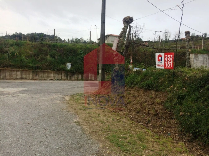 Terreno para Venda em Dossãos Foto 6