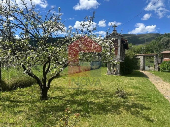 Quinta T5 para Venda em Valdreu Foto 25