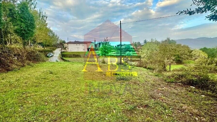 Terreno para Venda em Moimenta
