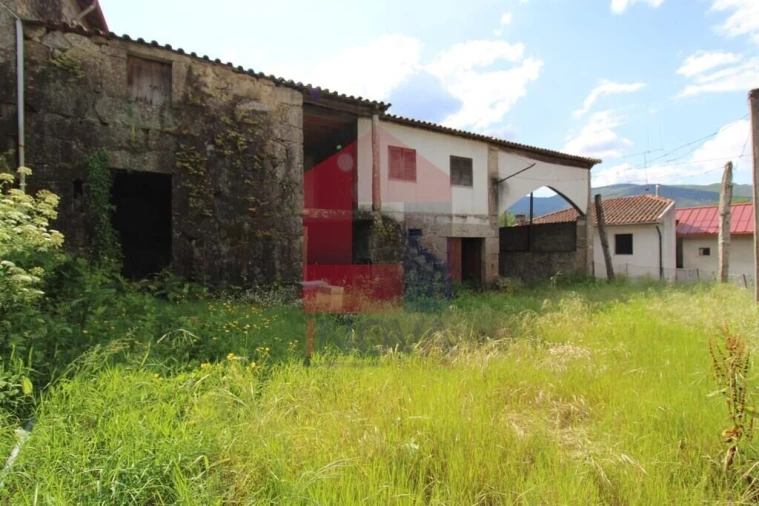 Moradia T2 para Venda em Moimenta Foto 45