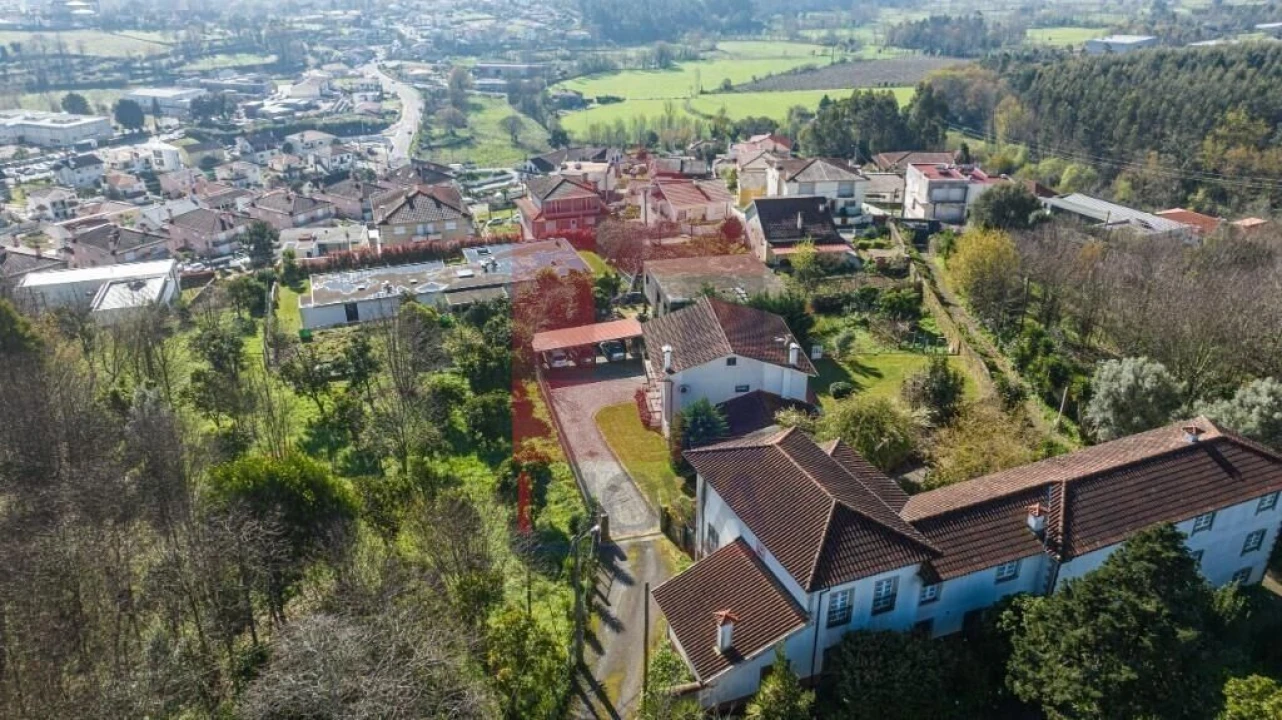 Moradia T5 para Venda em Moure Foto 36