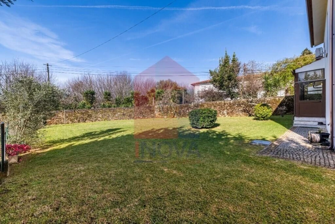 Moradia T5 para Venda em Moure Foto 27