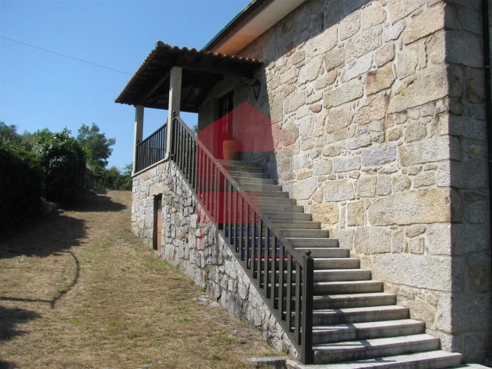 Quinta T13 para Venda em Coucieiro Foto 4