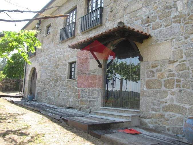 Quinta T13 para Venda em Coucieiro Foto 3