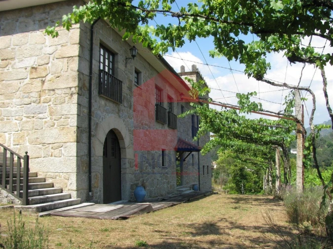 Quinta T13 para Venda em Coucieiro Foto 2