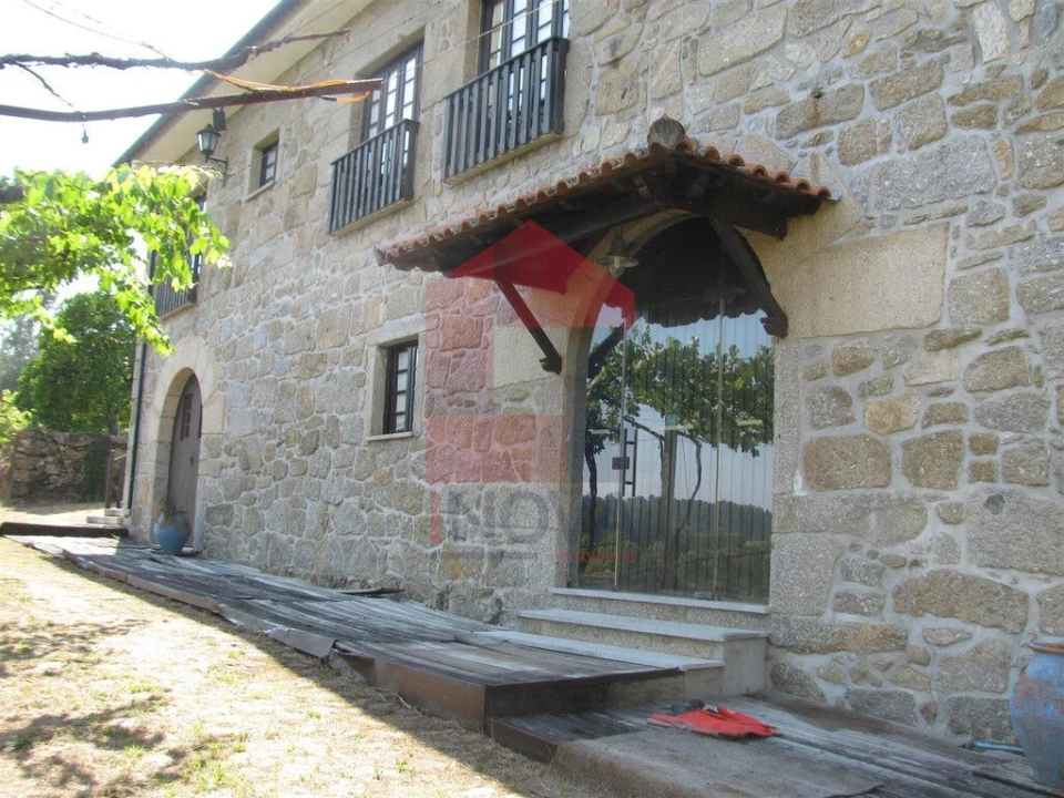 Quinta T13 para Venda em Coucieiro Foto 3