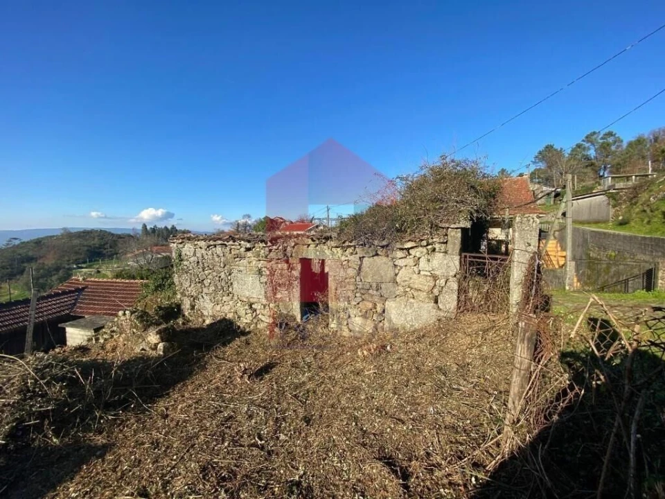 Moradia T0 para Venda em Cuide de Vila Verde Foto 6