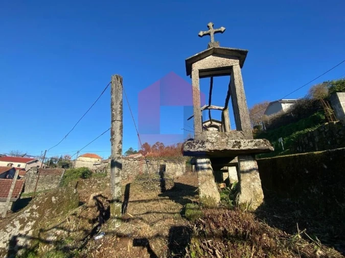 Moradia T0 para Venda em Cuide de Vila Verde Foto 9