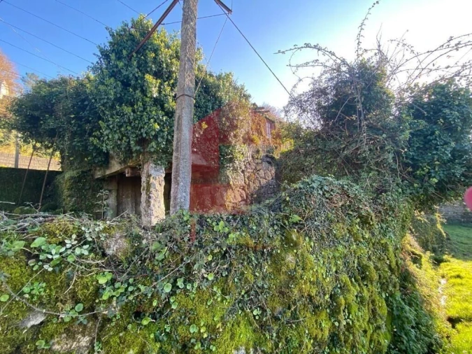 Moradia T0 para Venda em Cuide de Vila Verde Foto 18