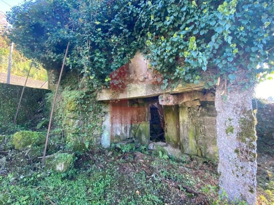 Moradia T0 para Venda em Cuide de Vila Verde Foto 28