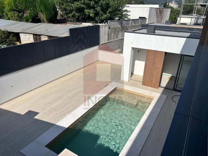 Moradia T3 para Venda em Turiz Foto 17