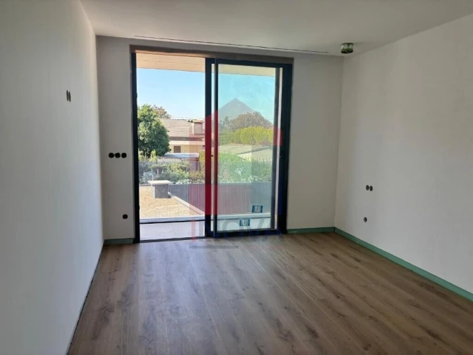 Moradia T3 para Venda em Turiz Foto 15