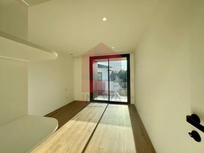 Moradia T3 para Venda em Turiz Foto 13