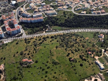 Terreno para Venda em Lagos (São Sebastião e Santa Maria)