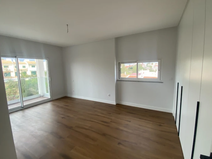 Apartamento T3 para Venda em Albufeira e Olhos de Água Foto 4