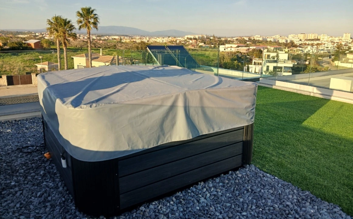 Moradia T4 para Venda em Lagos (São Sebastião e Santa Maria) Foto 37