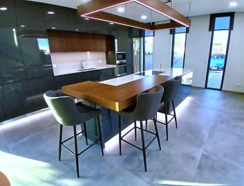 Moradia T4 para Venda em Lagos (São Sebastião e Santa Maria)