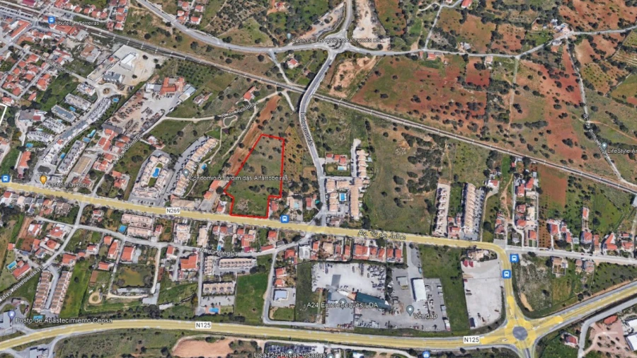 Terreno para Venda em Ferreiras