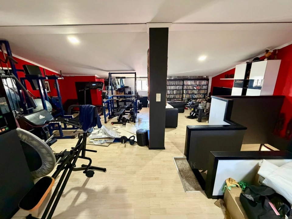 Moradia T3 para Venda em Madalena Foto 27