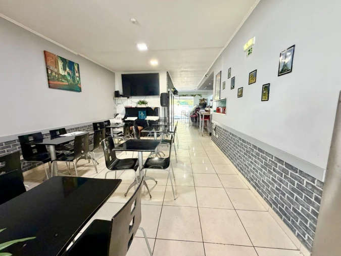 Moradia T3 para Venda em Madalena Foto 8