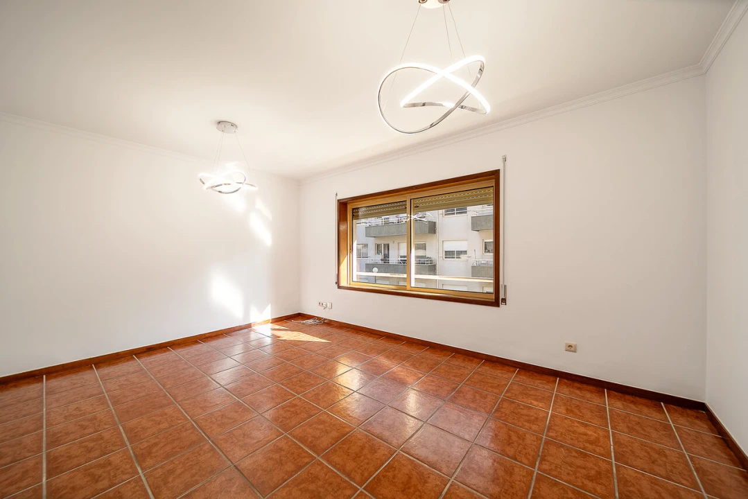 Apartamento T2 para Venda em Canidelo Foto 3