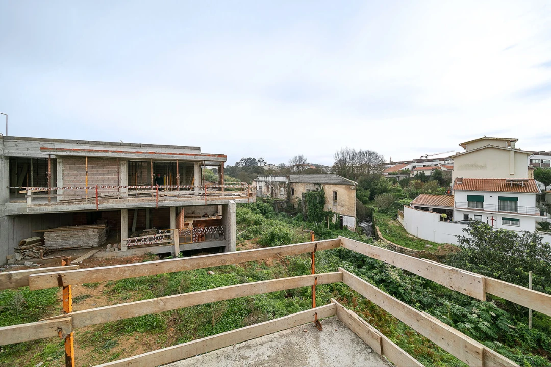 Moradia T4 para Venda em São Felix da Marinha Foto 13