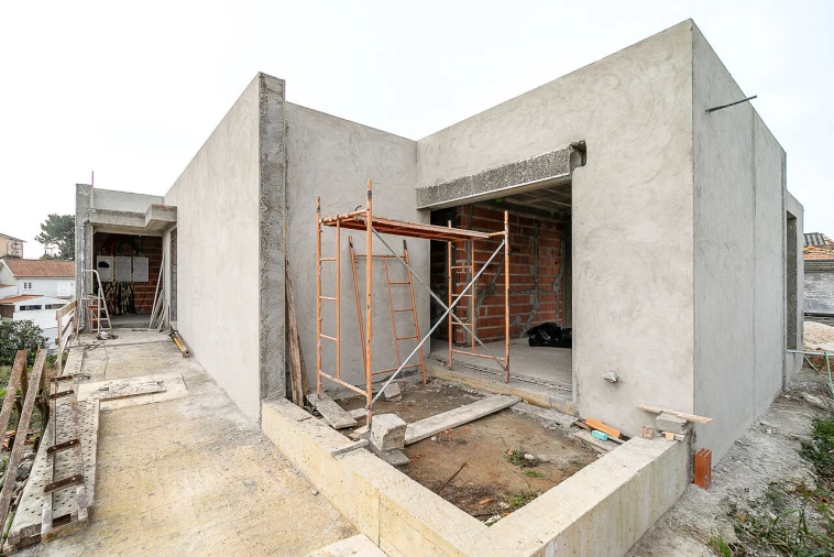 Moradia T4 para Venda em São Felix da Marinha Foto 7