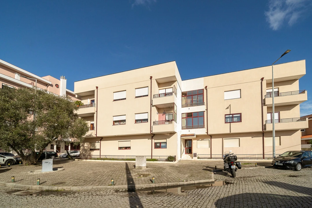 Apartamento T1 para Venda em Canelas Foto 6