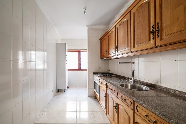 Apartamento T1 para Venda em Canelas Foto 7