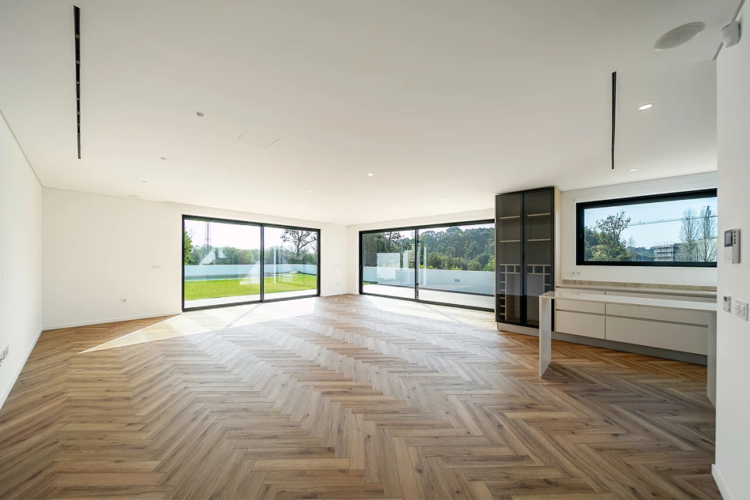 Moradia T5 para Venda em Madalena Foto 7