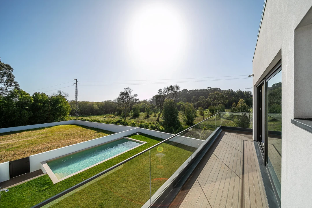 Moradia T5 para Venda em Madalena Foto 30