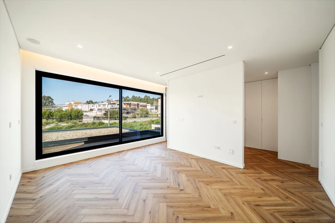 Moradia T5 para Venda em Madalena Foto 43