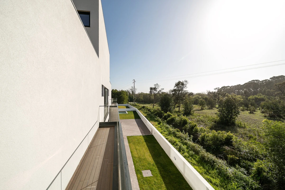 Moradia T5 para Venda em Madalena Foto 49