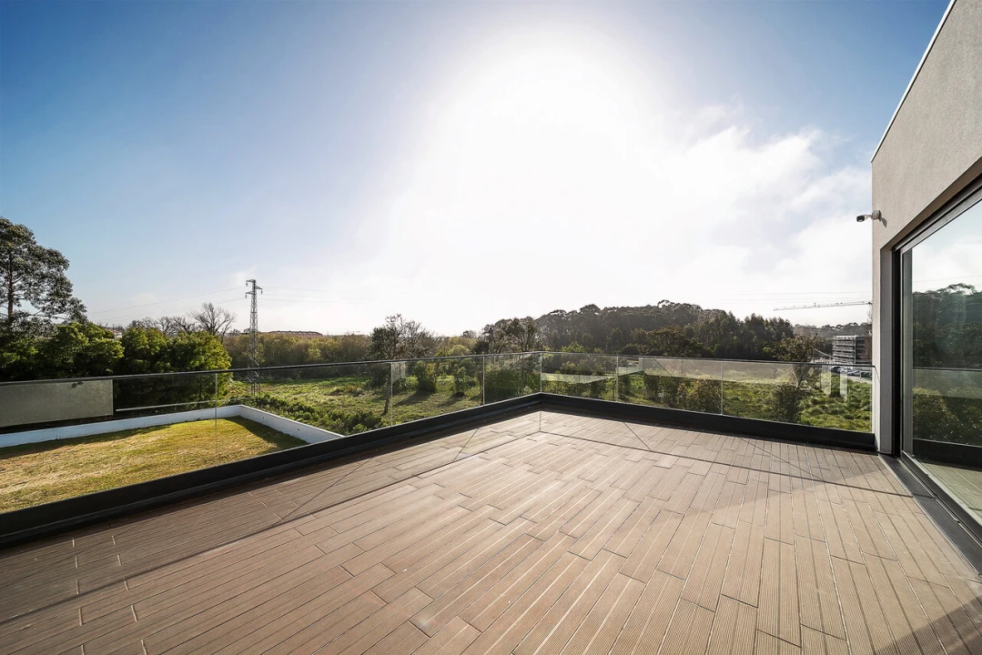 Moradia T5 para Venda em Madalena Foto 63