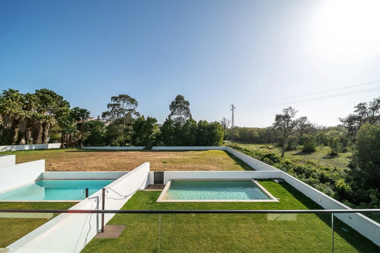 Moradia T5 para Venda em Madalena Foto 28