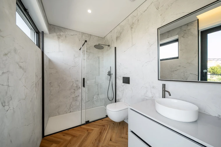 Moradia T5 para Venda em Madalena Foto 46