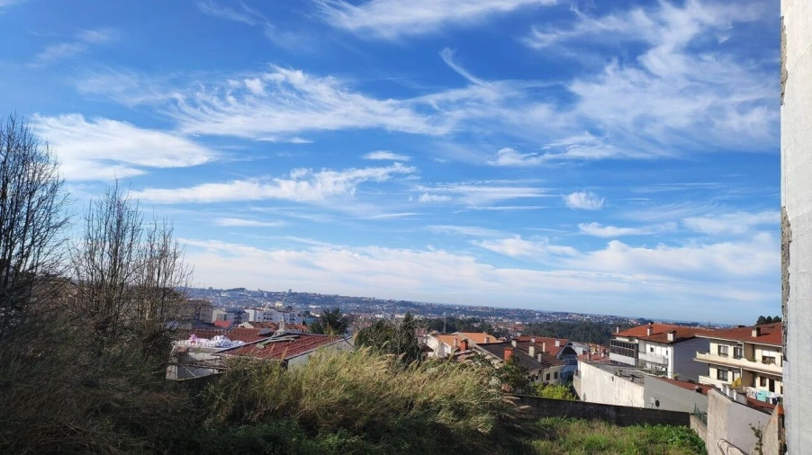 Terreno para Venda em Rio Tinto Foto 2