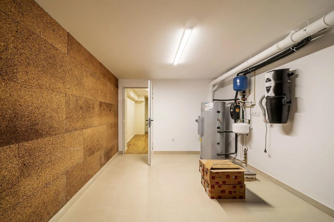 Moradia T4 para Venda em Madalena Foto 26