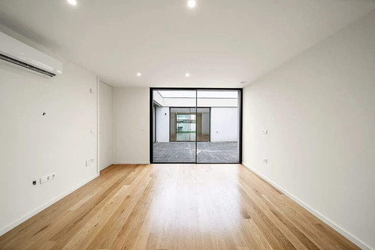 Moradia T4 para Venda em Madalena Foto 40