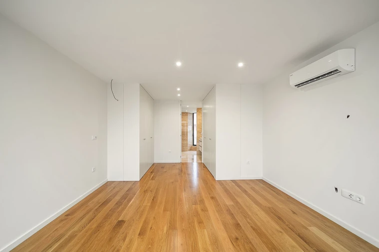 Moradia T4 para Venda em Madalena Foto 41