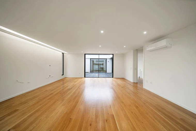 Moradia T4 para Venda em Madalena Foto 49