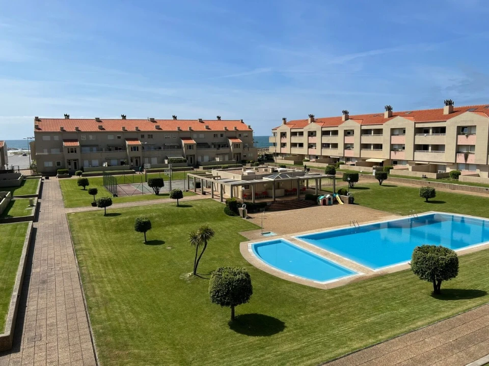 Apartamento T4 para Venda em Perafita, Lavra e Santa Cruz do Bispo Foto 1