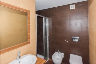Moradia T4 para Venda em Mafamude e Vilar do Paraíso
