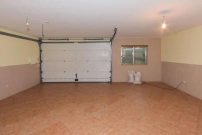 Moradia T4 para Venda em Mafamude e Vilar do Paraíso