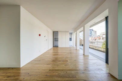 Apartamento T3 para Venda em Avenidas Novas