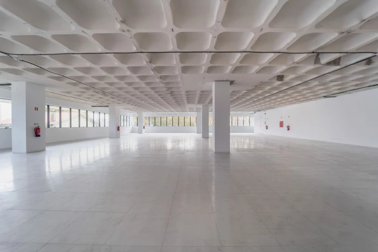 Escritório para Arrendamento em São Mamede de Infesta e Senhora da Hora Foto 3