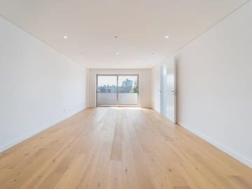 Apartamento T3 para Venda em Ramalde