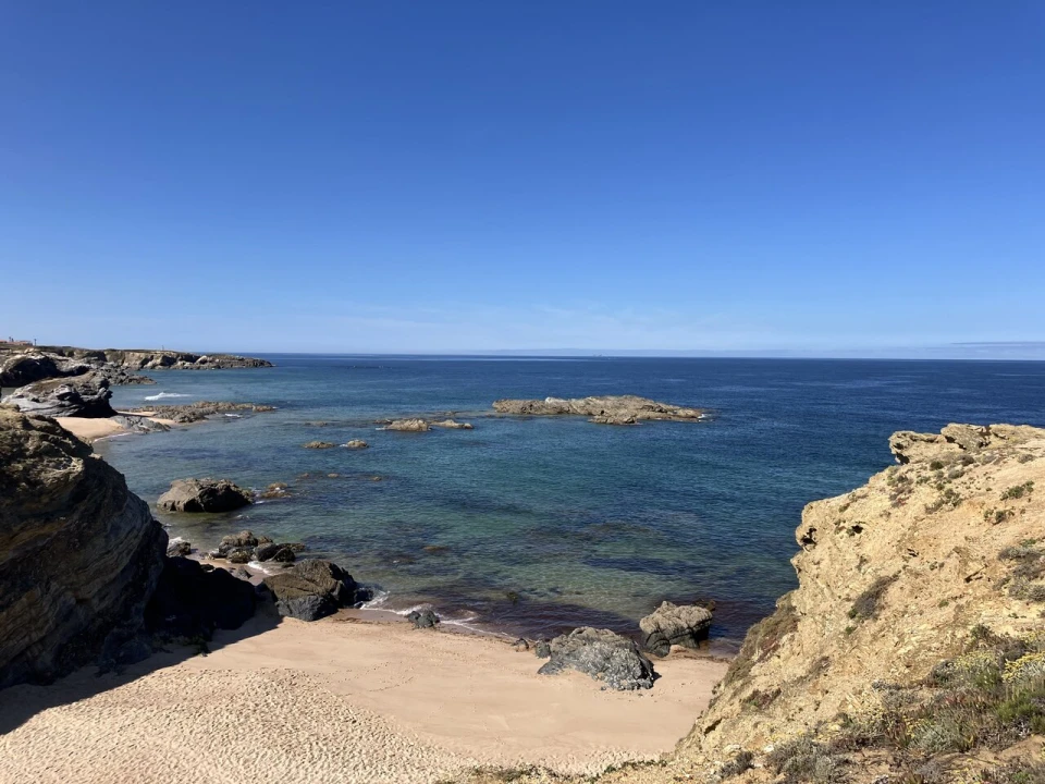 Apartamento T2 para Venda em Porto Covo Foto 21
