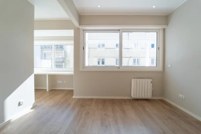 Apartamento T2 para Venda em Cedofeita, Santo Ildefonso, Sé, Miragaia, São Nicolau e Vitória