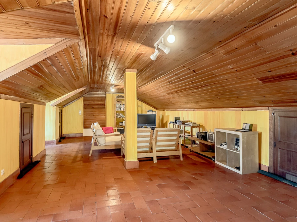 Moradia T7 para Venda em Carnide Foto 34